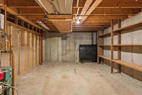 244 Back Street Monmouth ME 04265