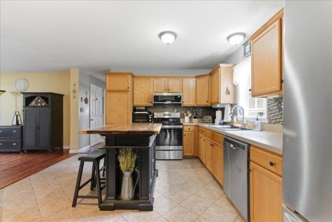 244 Back Street Monmouth ME 04265