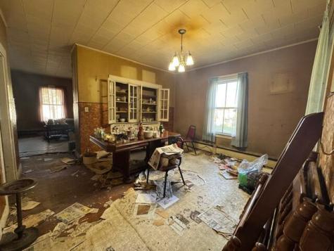 3 Wentworth Court Waterville ME 04901