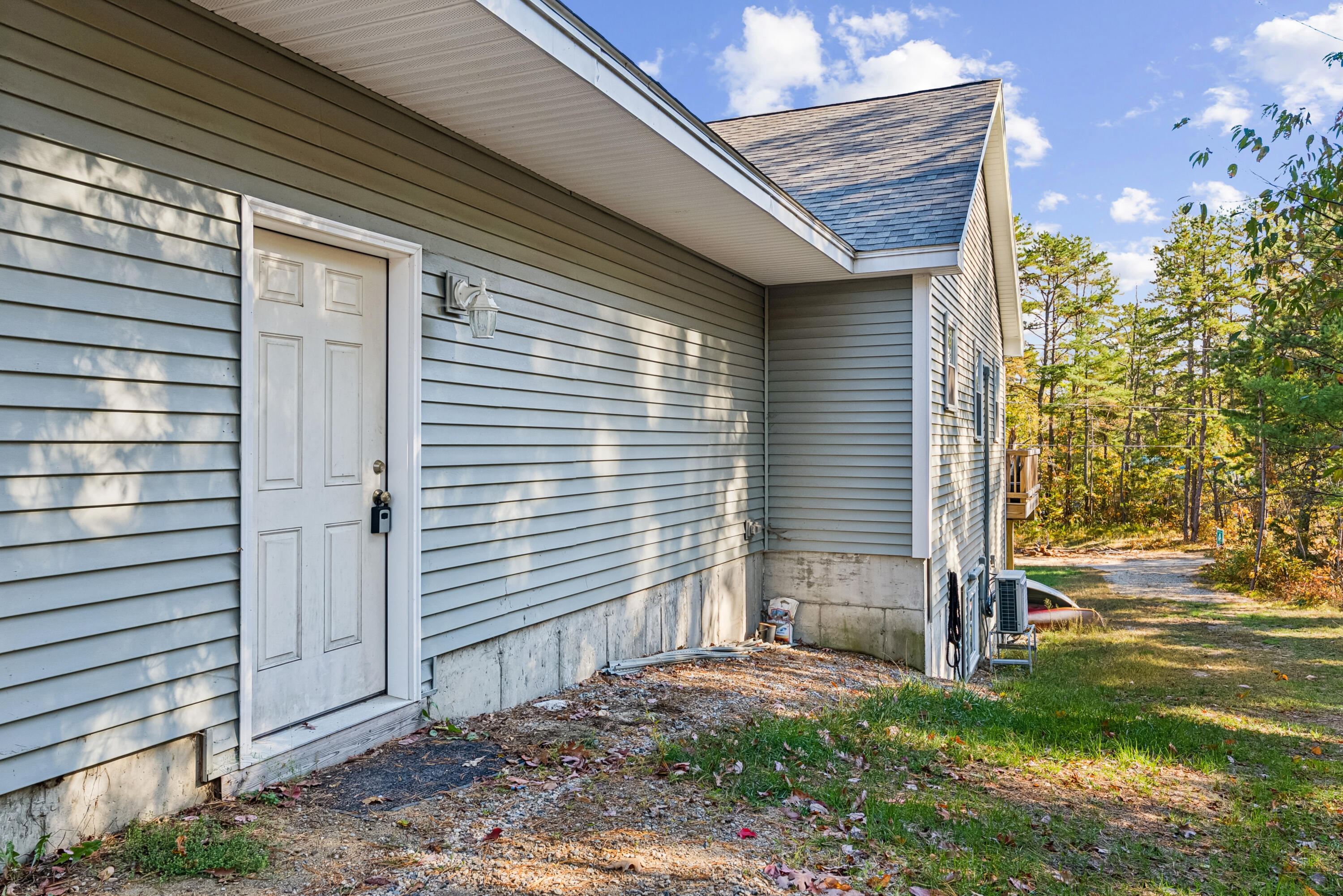 17 Wakefield Road Brownfield ME 04010