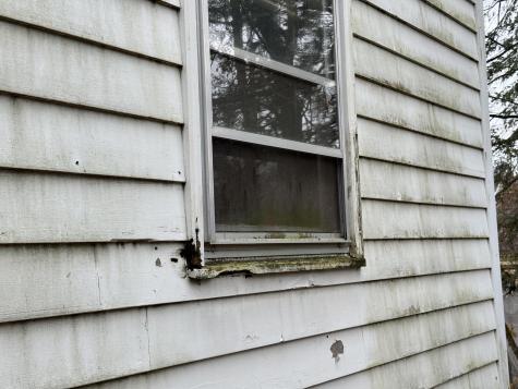 52 Mallett Drive Topsham ME 04086