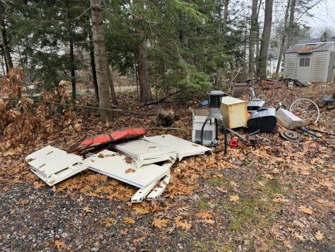 52 Mallett Drive Topsham ME 04086