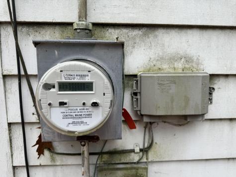 52 Mallett Drive Topsham ME 04086