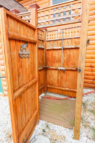 30 Indias Way Greenwood ME 04255