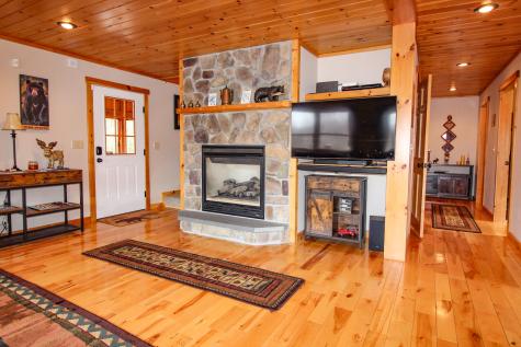 30 Indias Way Greenwood ME 04255