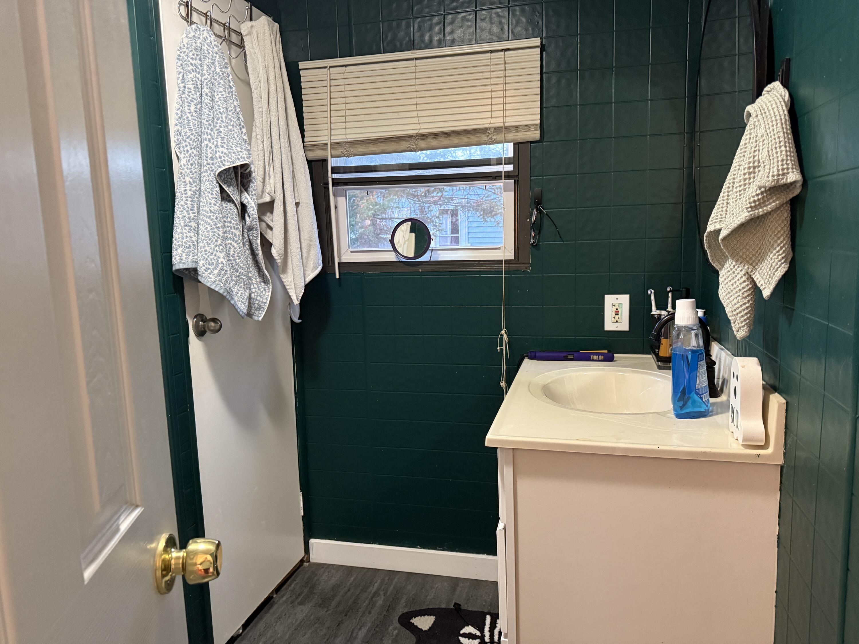 18 B Street Bangor ME 04401