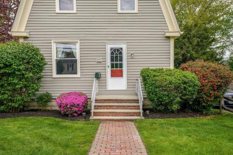 214 Ocean Avenue Portland ME 04103