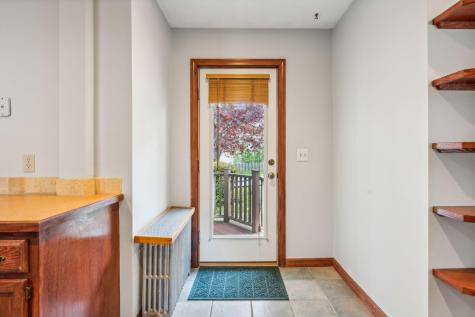 214 Ocean Avenue Portland ME 04103