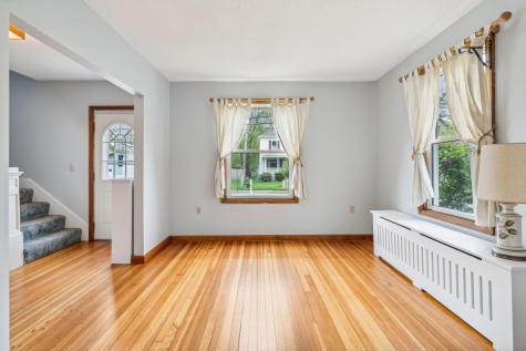 214 Ocean Avenue Portland ME 04103