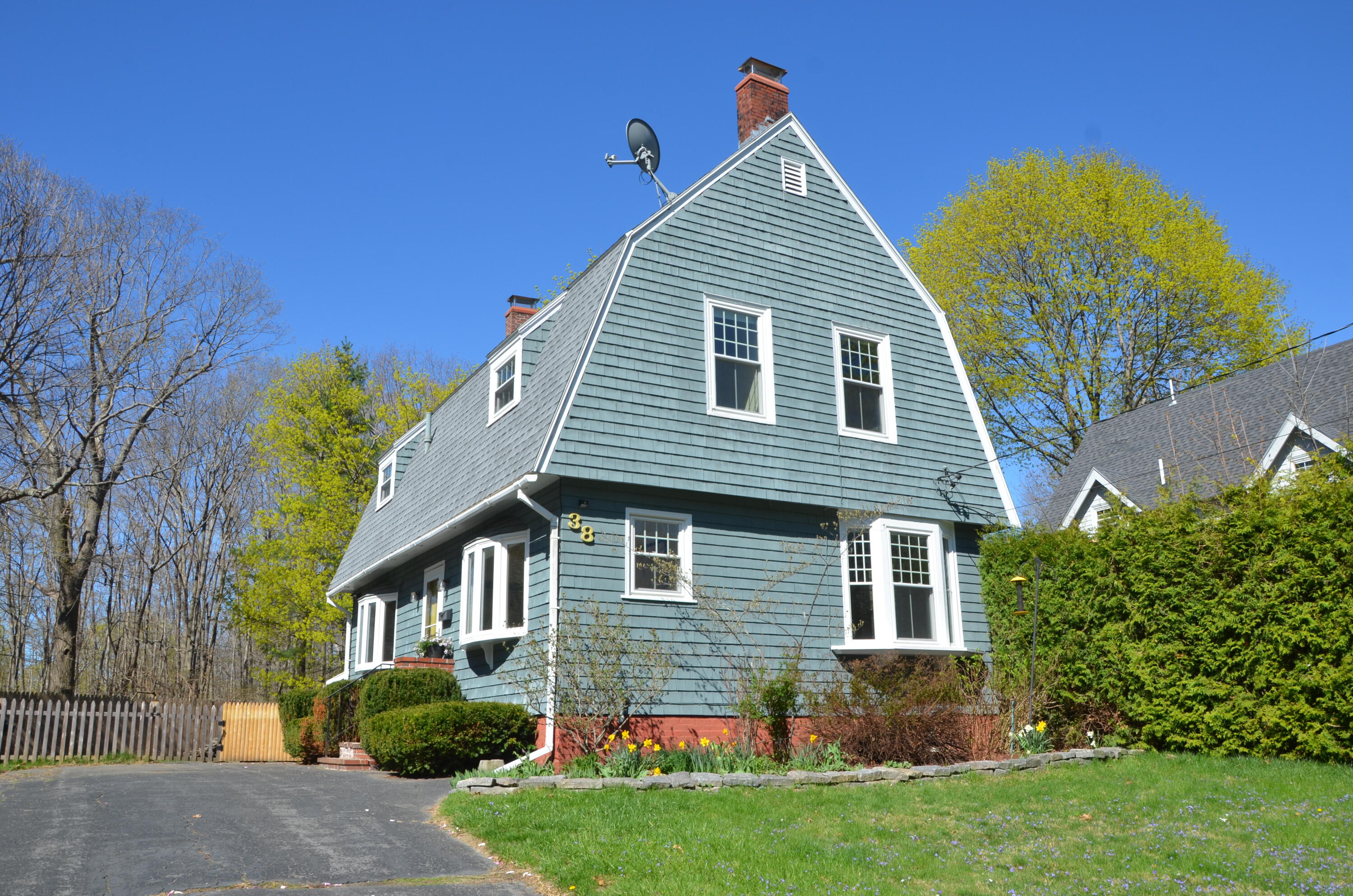 38 Cottage Place Westbrook ME 04092