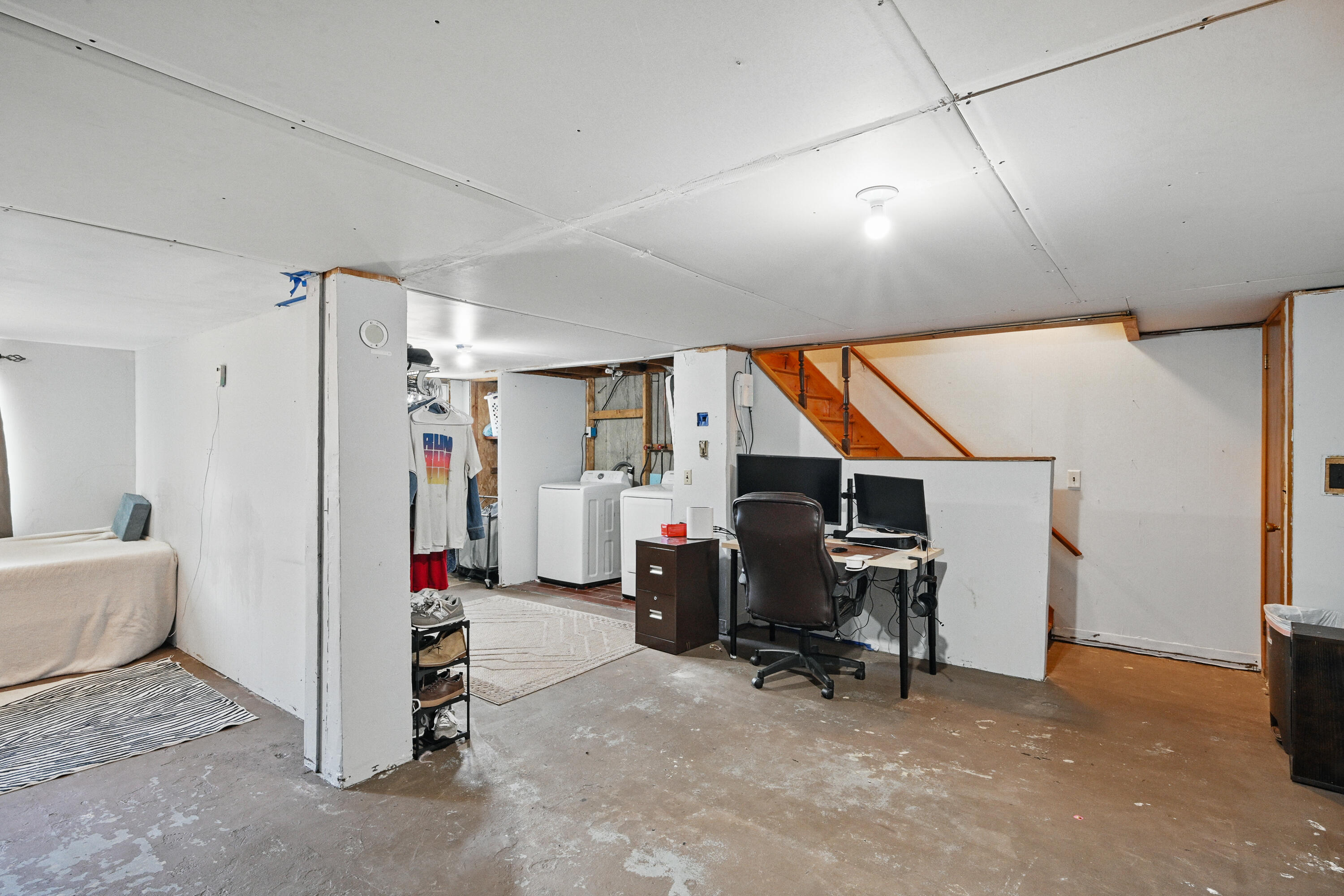 171 High Holborn Street Gardiner ME 04345