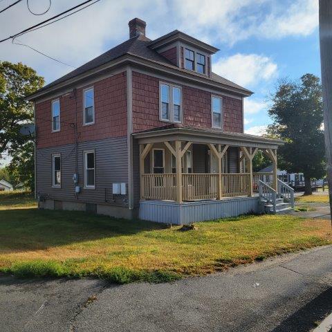 49 W Broadway Lincoln ME 04457