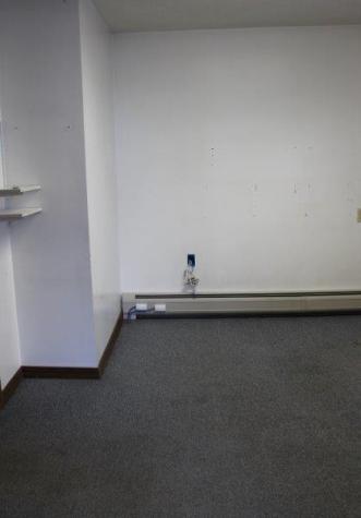 49 W Broadway Lincoln ME 04457