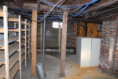 49 W Broadway Lincoln ME 04457