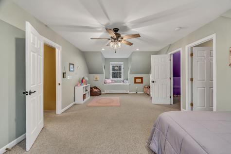 12 Surrey Lane Hampden ME 04444