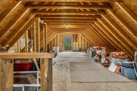 12 Surrey Lane Hampden ME 04444