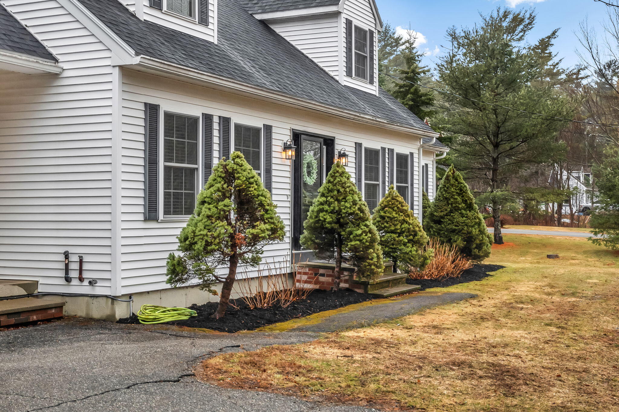 12 Surrey Lane Hampden ME 04444