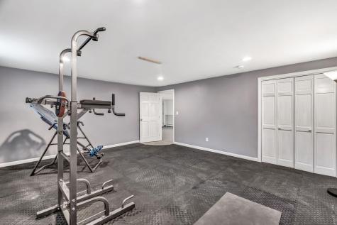 12 Surrey Lane Hampden ME 04444