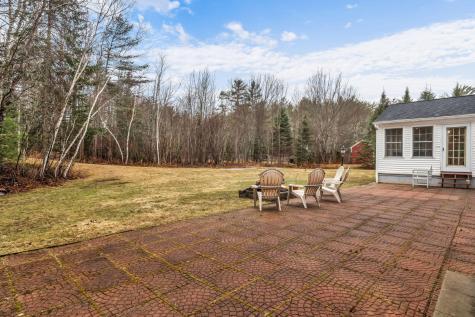 12 Surrey Lane Hampden ME 04444