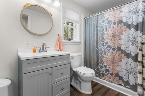 53 Birch Point Circle Beddington ME 04622