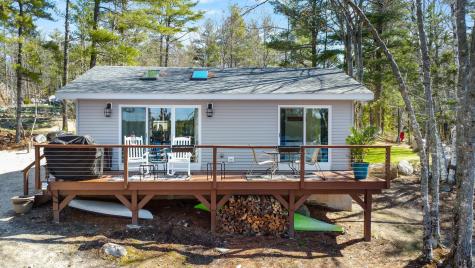 53 Birch Point Circle Beddington ME 04622