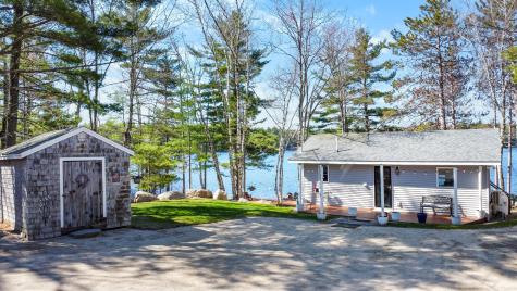 53 Birch Point Circle Beddington ME 04622
