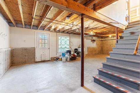 691 Oakland Road Belgrade ME 04917