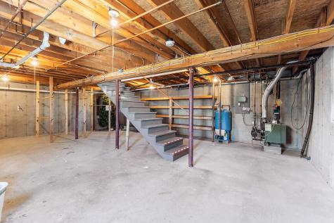 691 Oakland Road Belgrade ME 04917