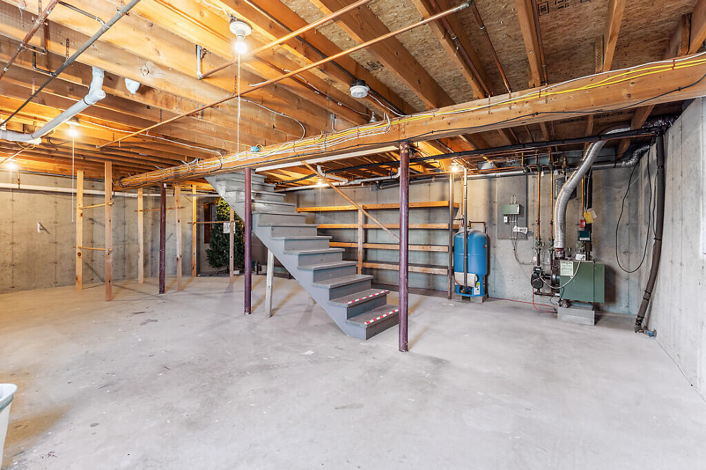 691 Oakland Road Belgrade ME 04917