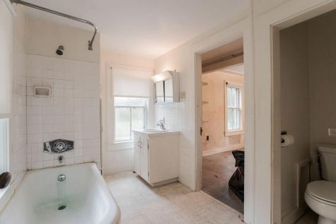 172 Chases Pond Road York ME 03909
