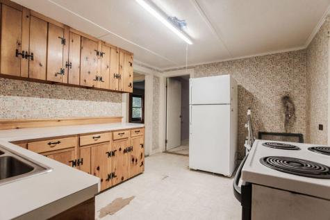 172 Chases Pond Road York ME 03909