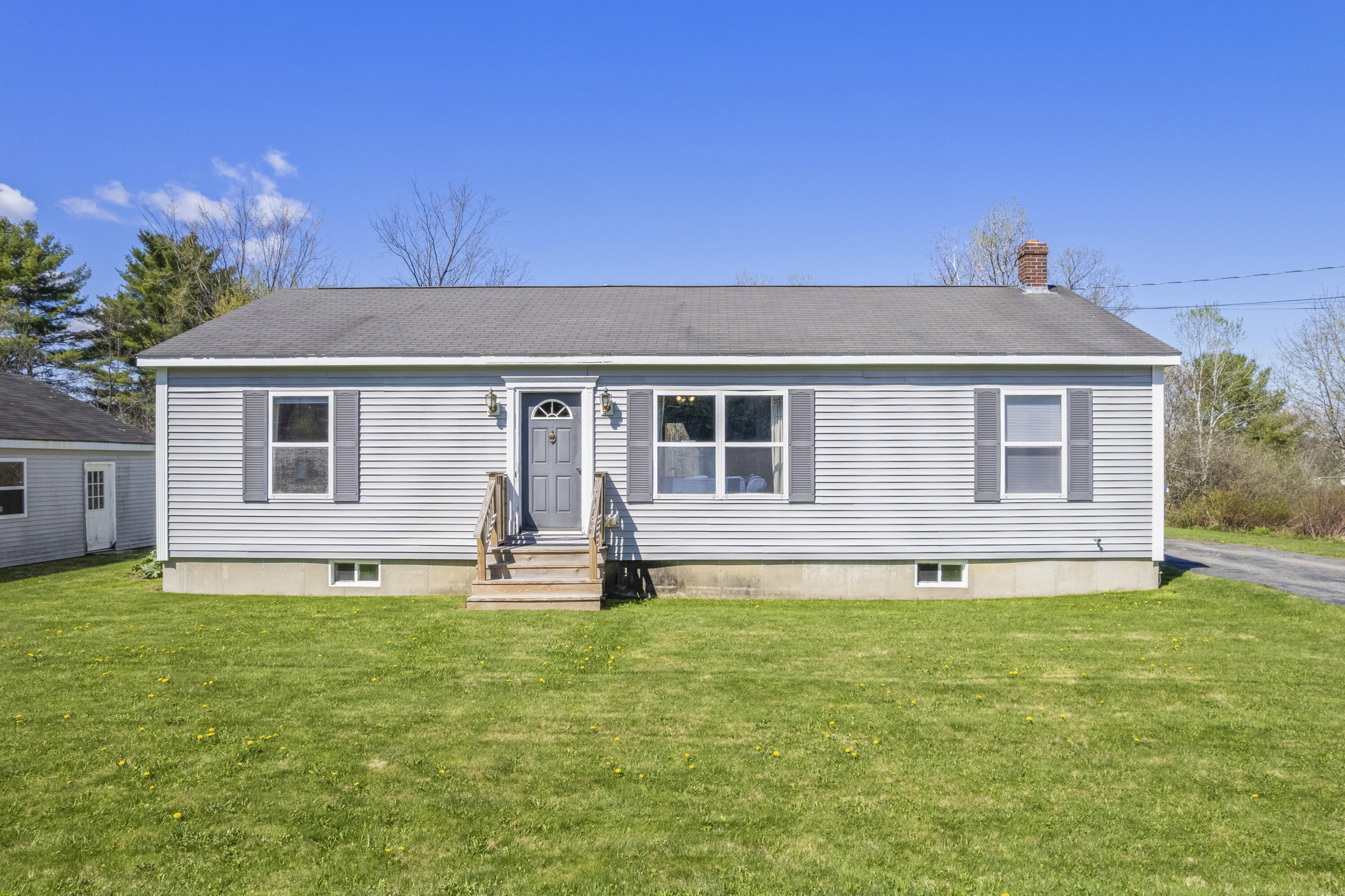 13 Liberty Drive West Gardiner ME 04345