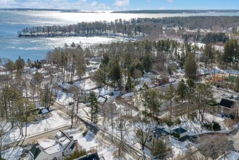 93 Foreside Road Falmouth ME 04105