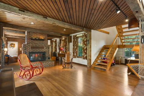 323 Court Street Auburn ME 04210