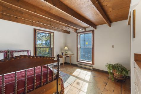 323 Court Street Auburn ME 04210