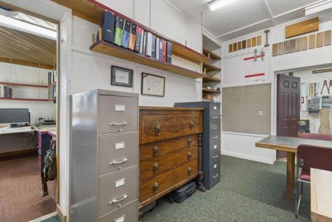 323 Court Street Auburn ME 04210