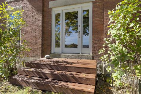323 Court Street Auburn ME 04210