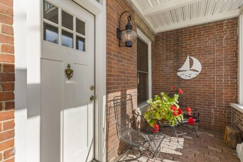 323 Court Street Auburn ME 04210