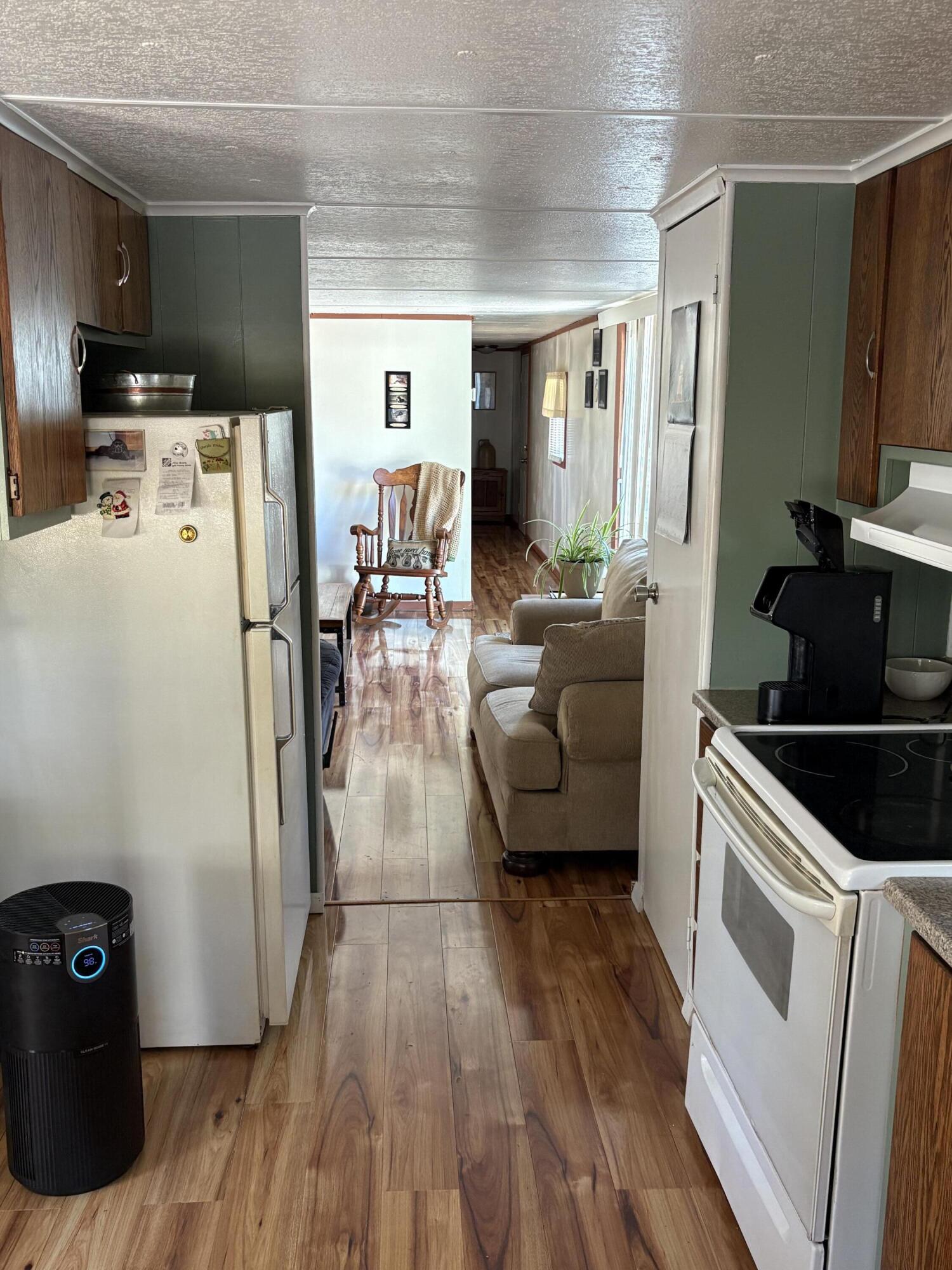 221 Kelley Mobile Home Park Millinocket ME 04462