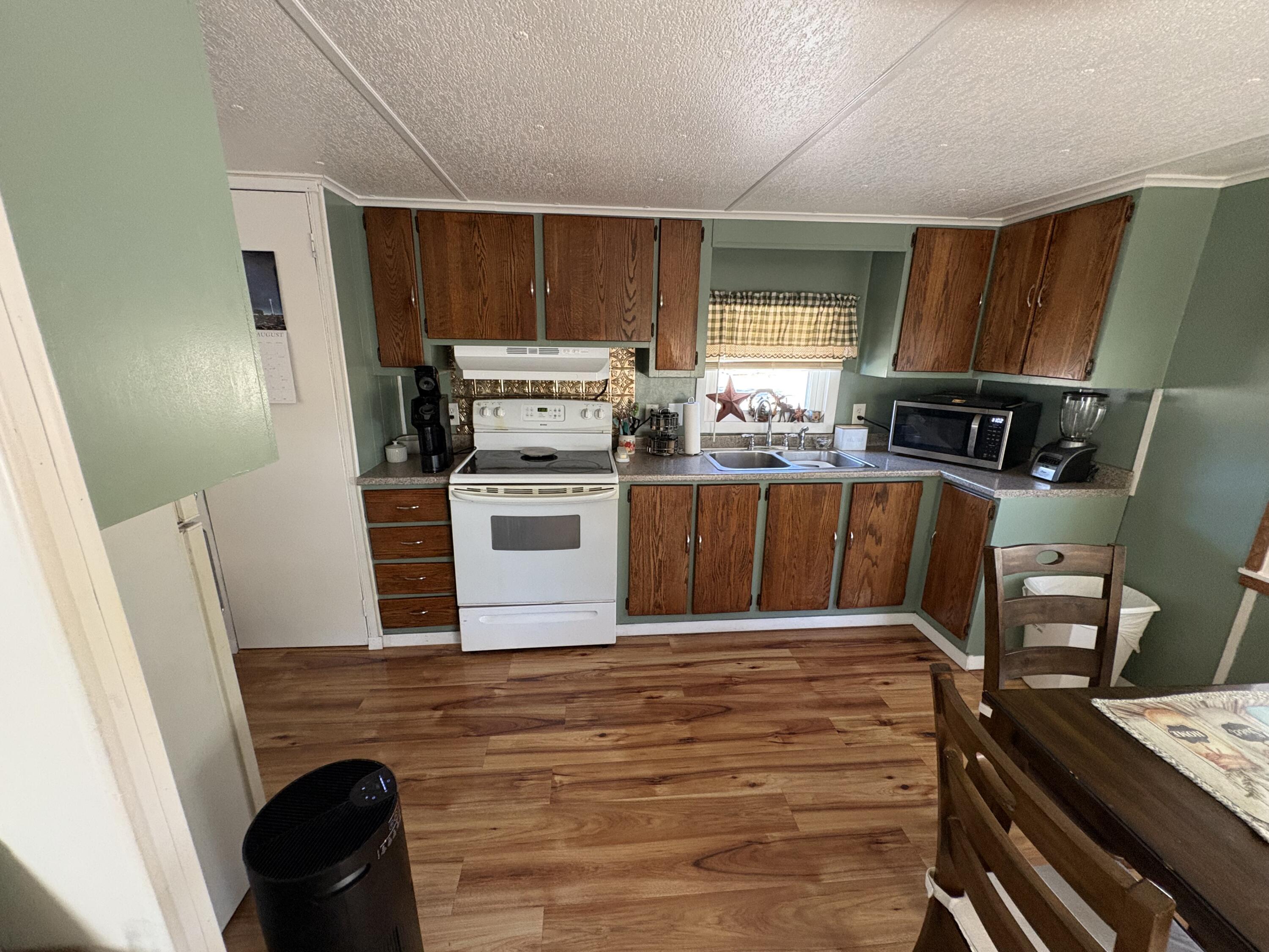 221 Kelley Mobile Home Park Millinocket ME 04462