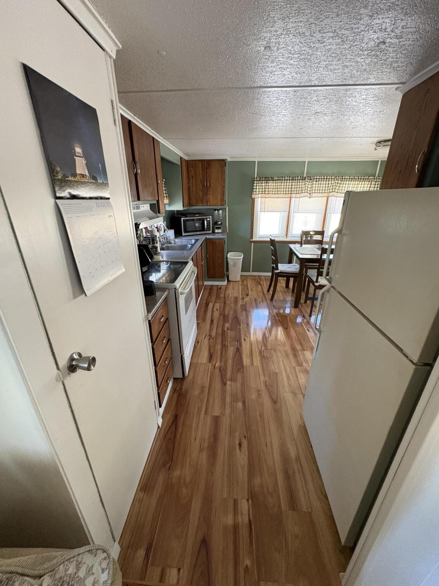 221 Kelley Mobile Home Park Millinocket ME 04462