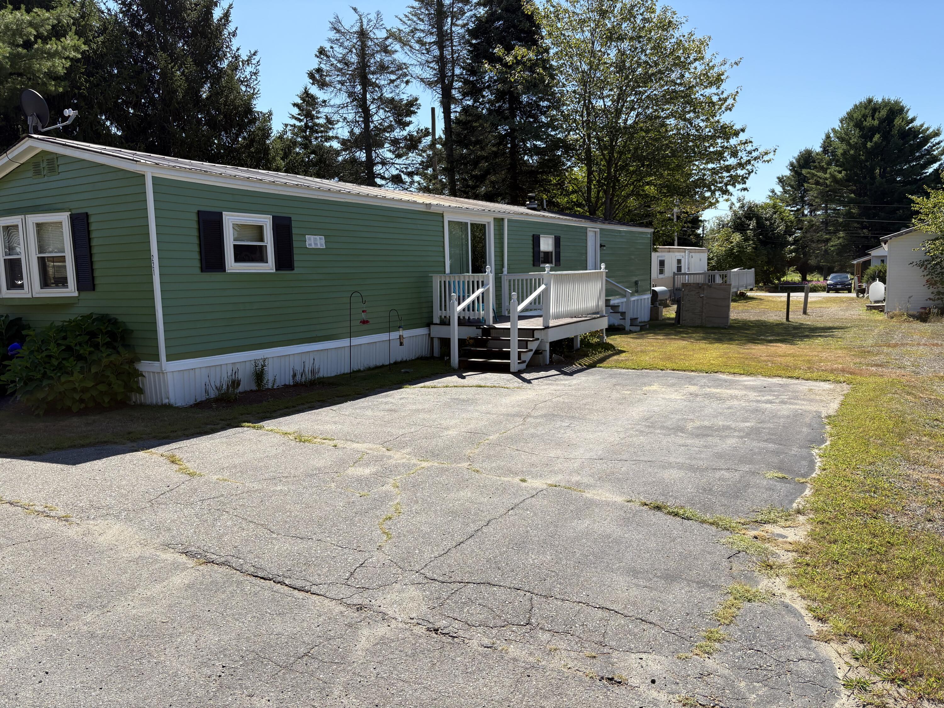 221 Kelley Mobile Home Park Millinocket ME 04462