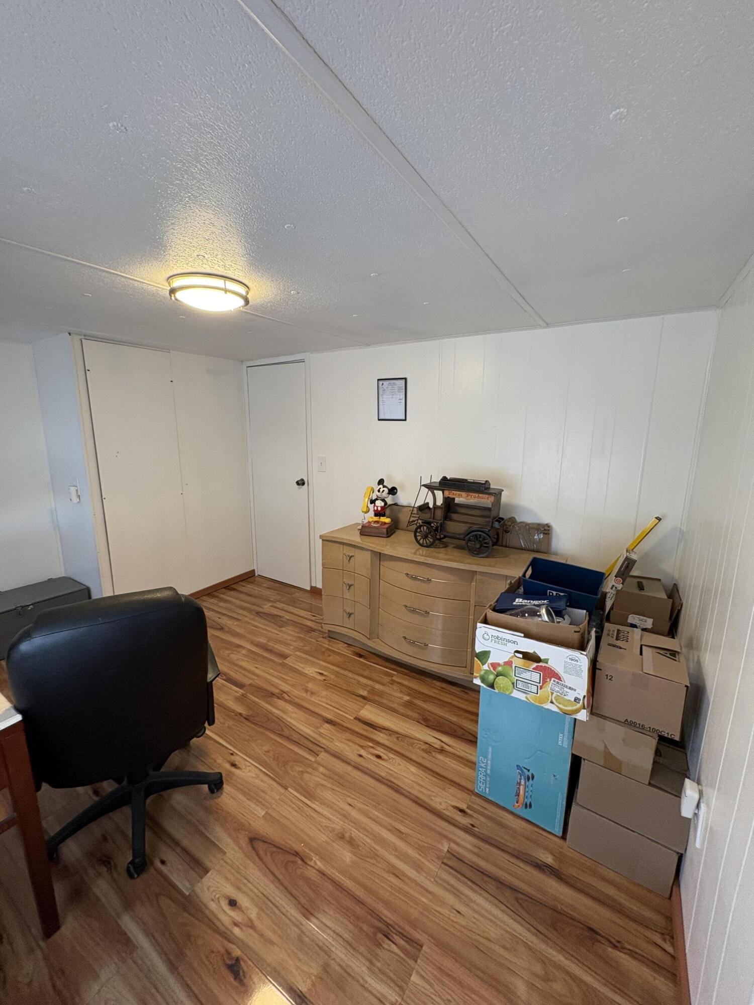 221 Kelley Mobile Home Park Millinocket ME 04462