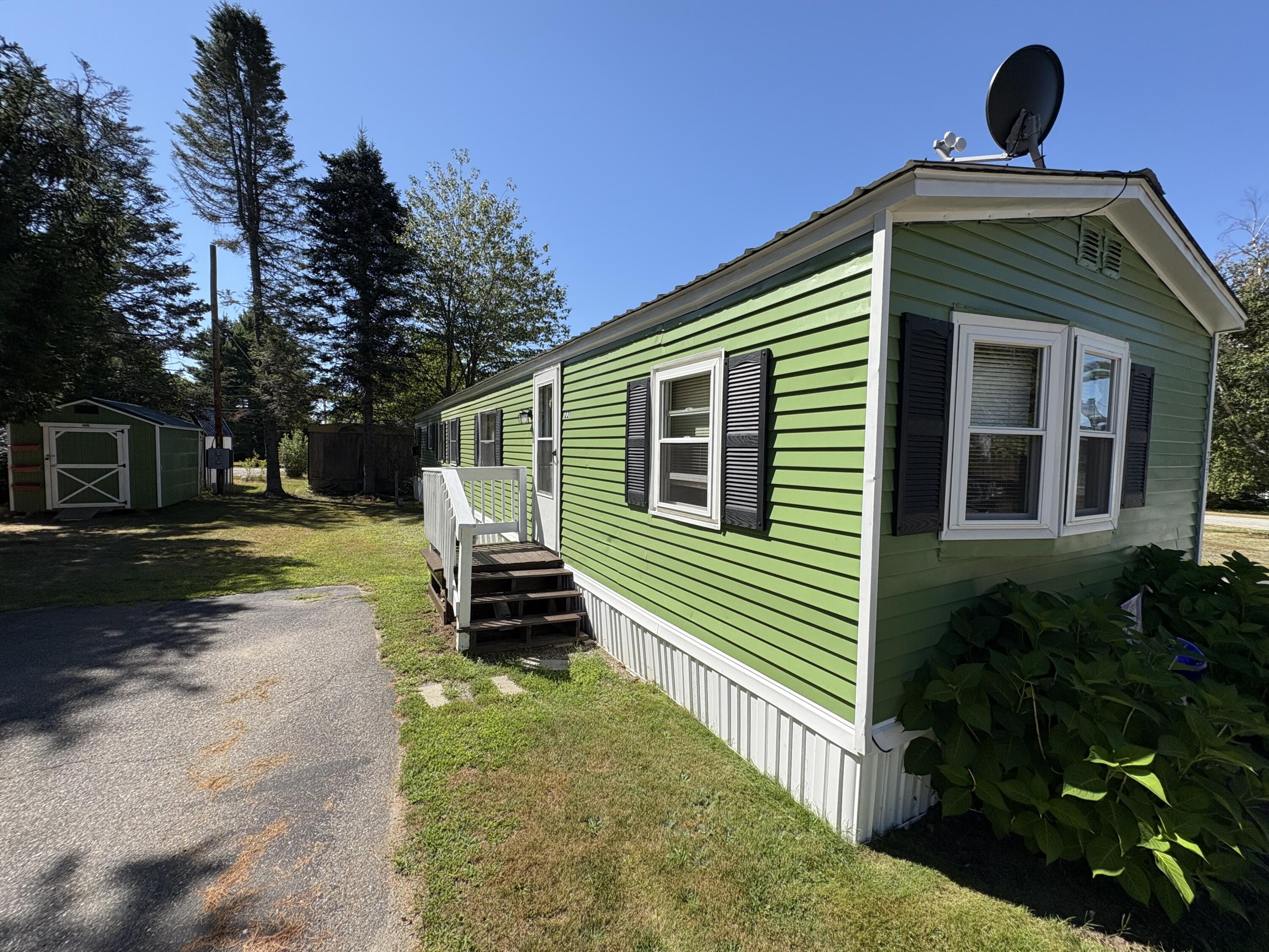 221 Kelley Mobile Home Park Millinocket ME 04462