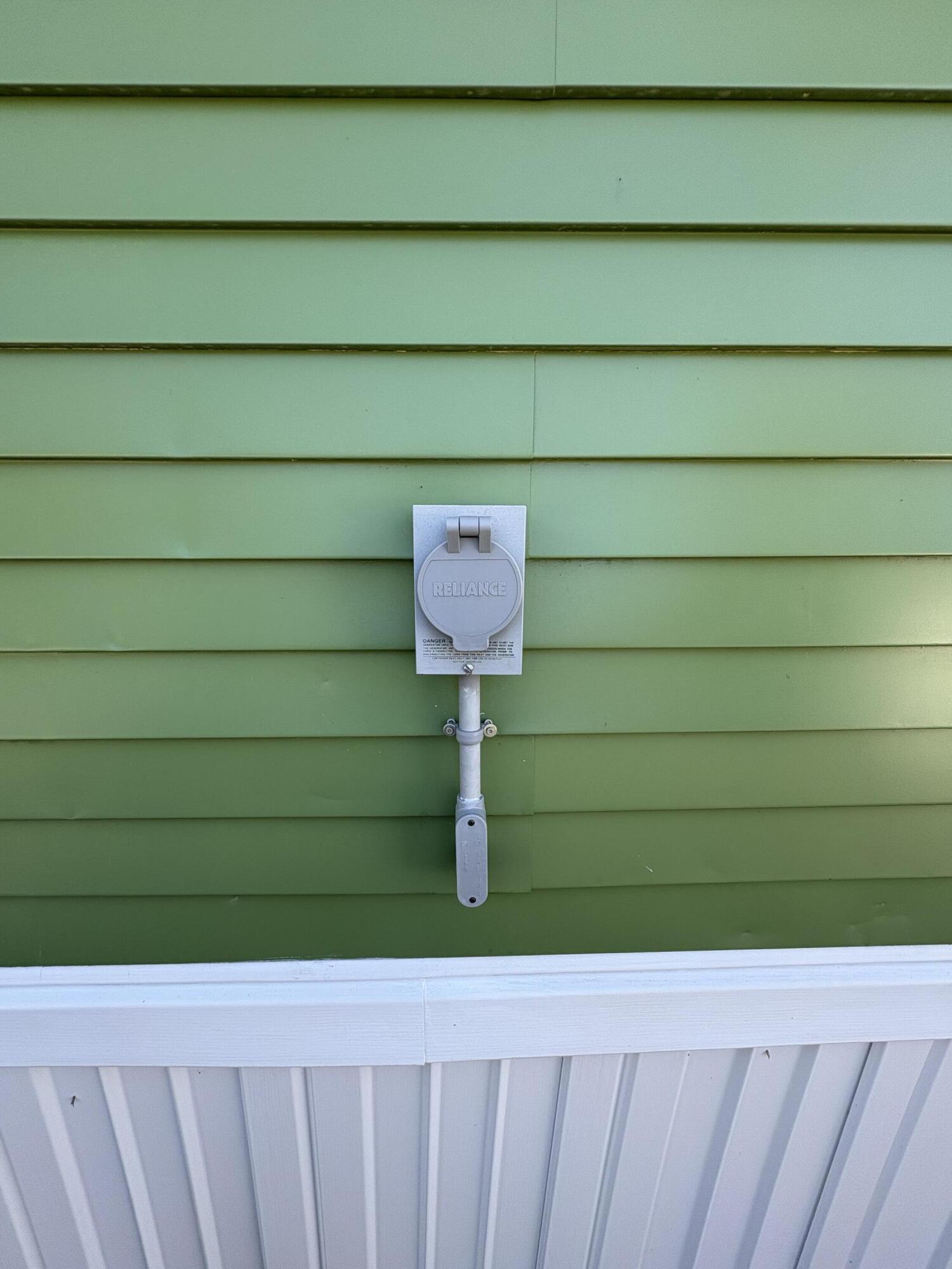 221 Kelley Mobile Home Park Millinocket ME 04462