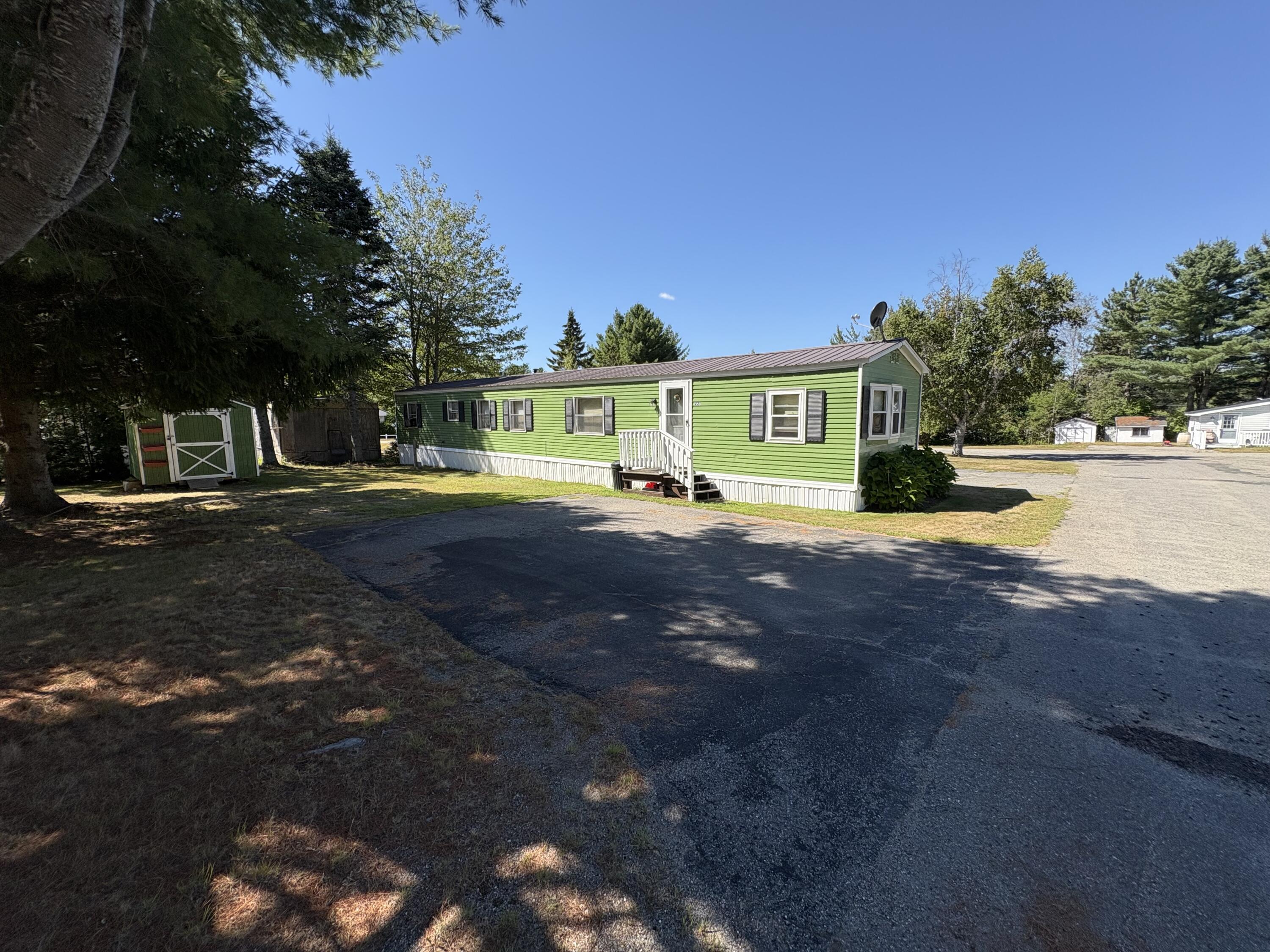 221 Kelley Mobile Home Park Millinocket ME 04462
