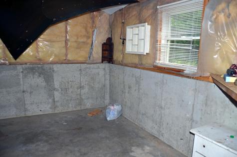 21 Lion Lane Oxford ME 04270