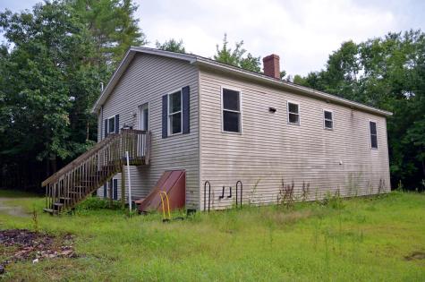 21 Lion Lane Oxford ME 04270