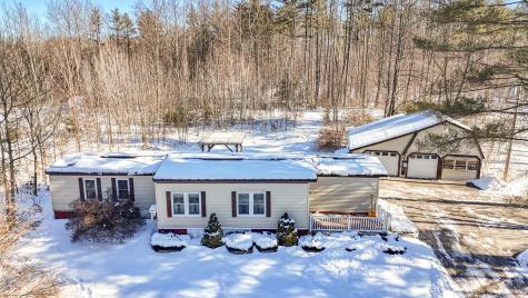 1189 River Road Clinton ME 04927