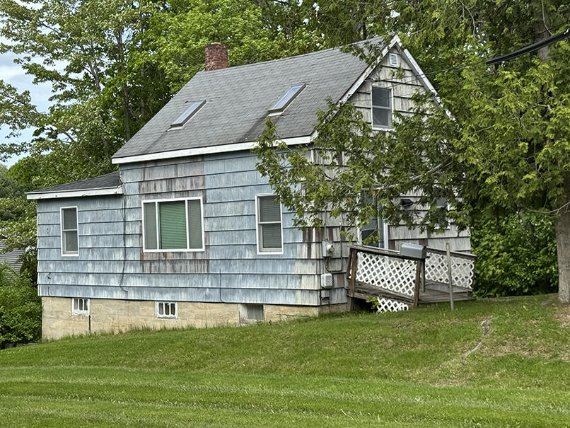 25 And 27 Pray Street Gardiner ME 04345